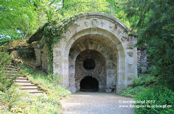 Bayreuth Eremitage - Drachenhoehle